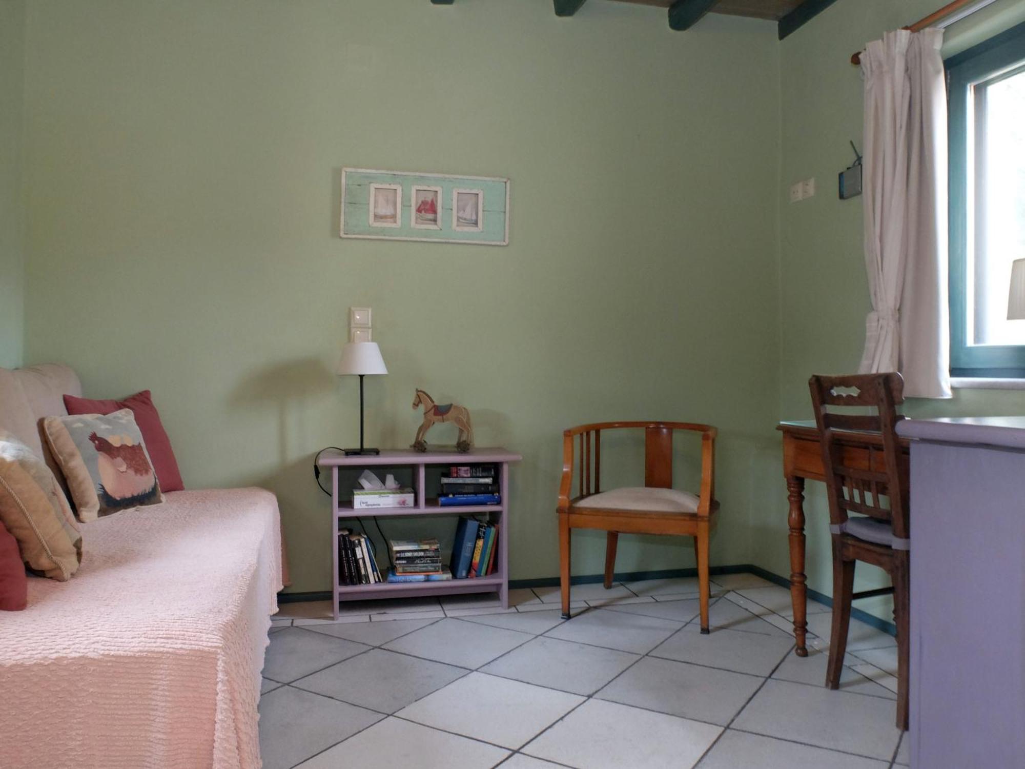 To The Garden Guest House Angairia ภายนอก รูปภาพ